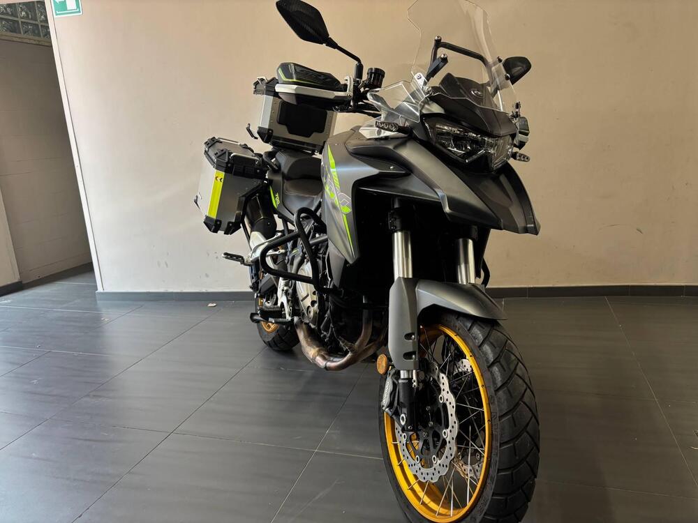 QJ Motor SRT 700 X (2024 - 25) (5)