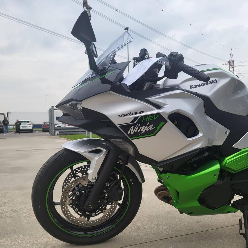 Kawasaki Ninja 7 Hybrid (2024 - 25) (4)