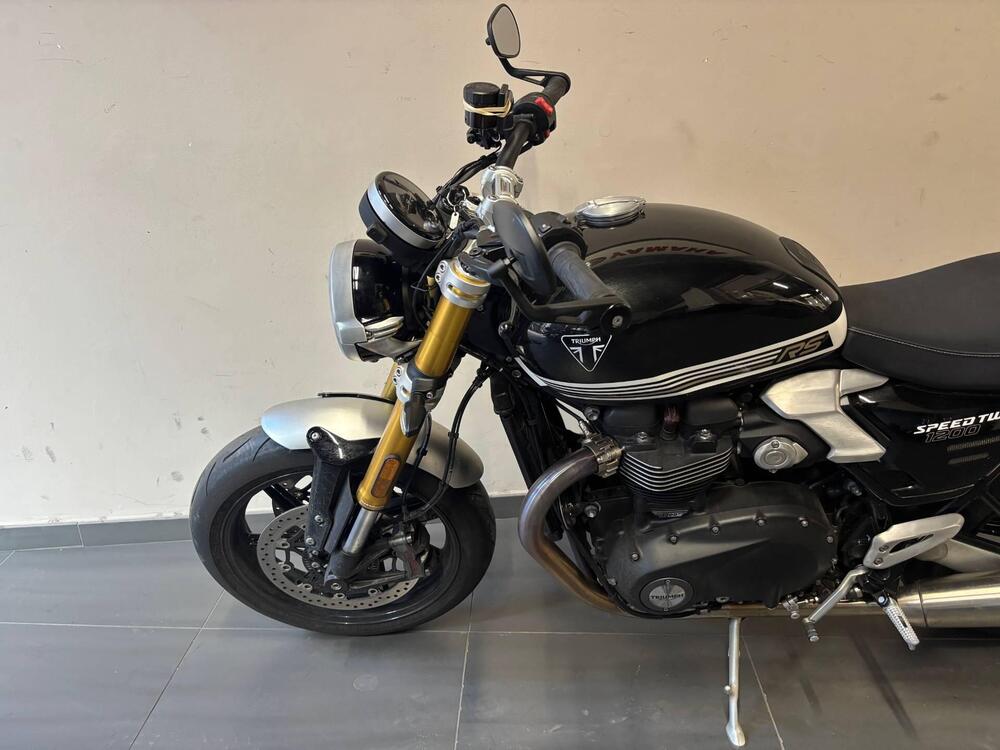 Triumph Speed Twin 1200 RS (2025 - 26) (2)
