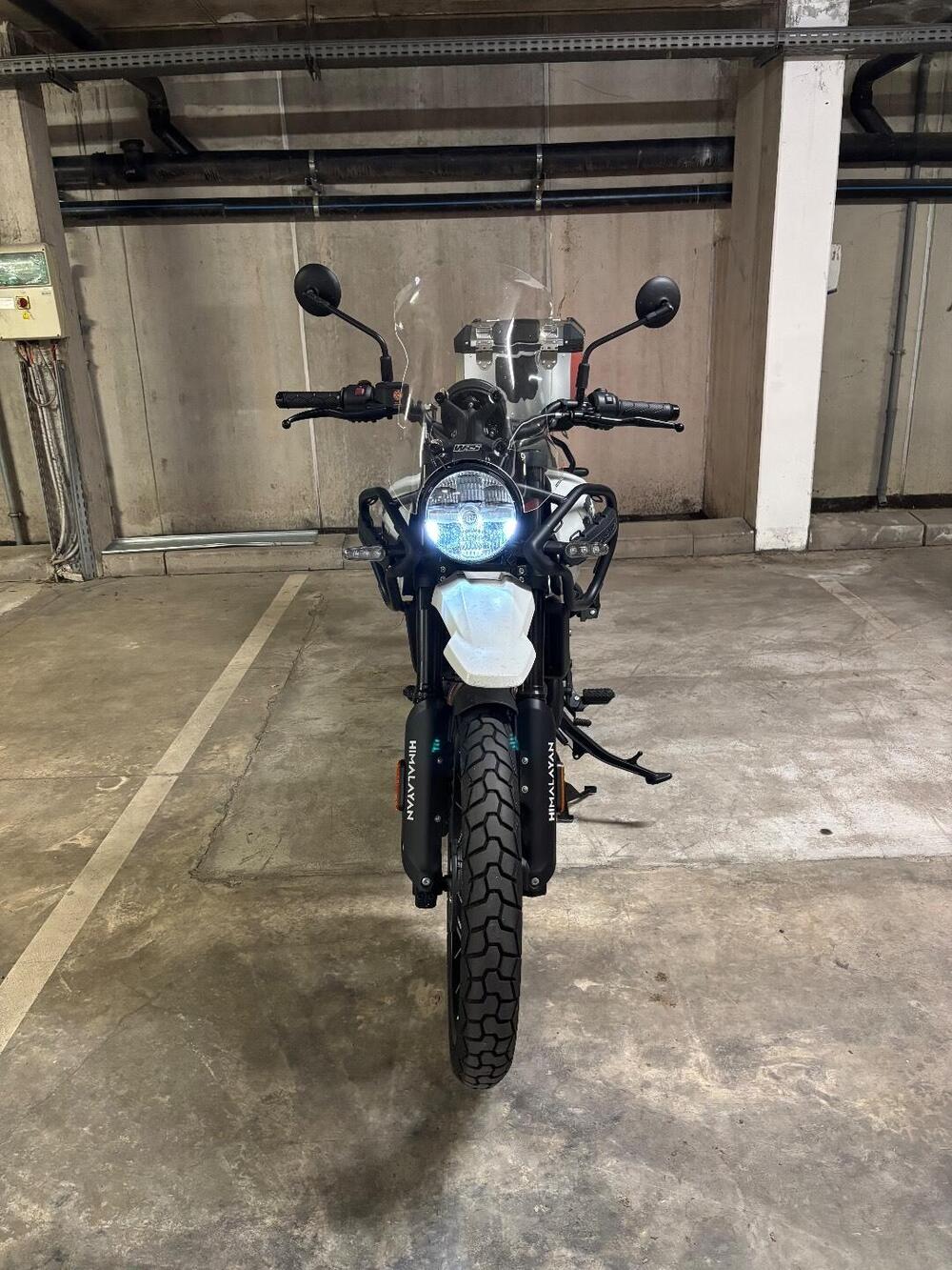 Royal Enfield Himalayan 450 Tubeless (2024 - 25) (3)