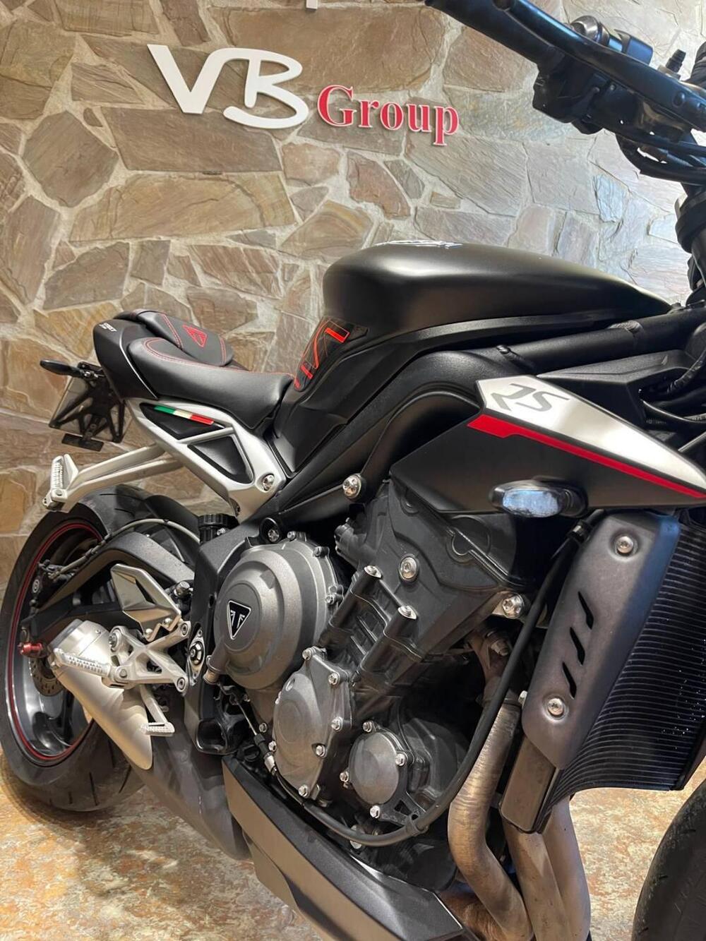 Triumph Street Triple RS (2017 - 19) (9)