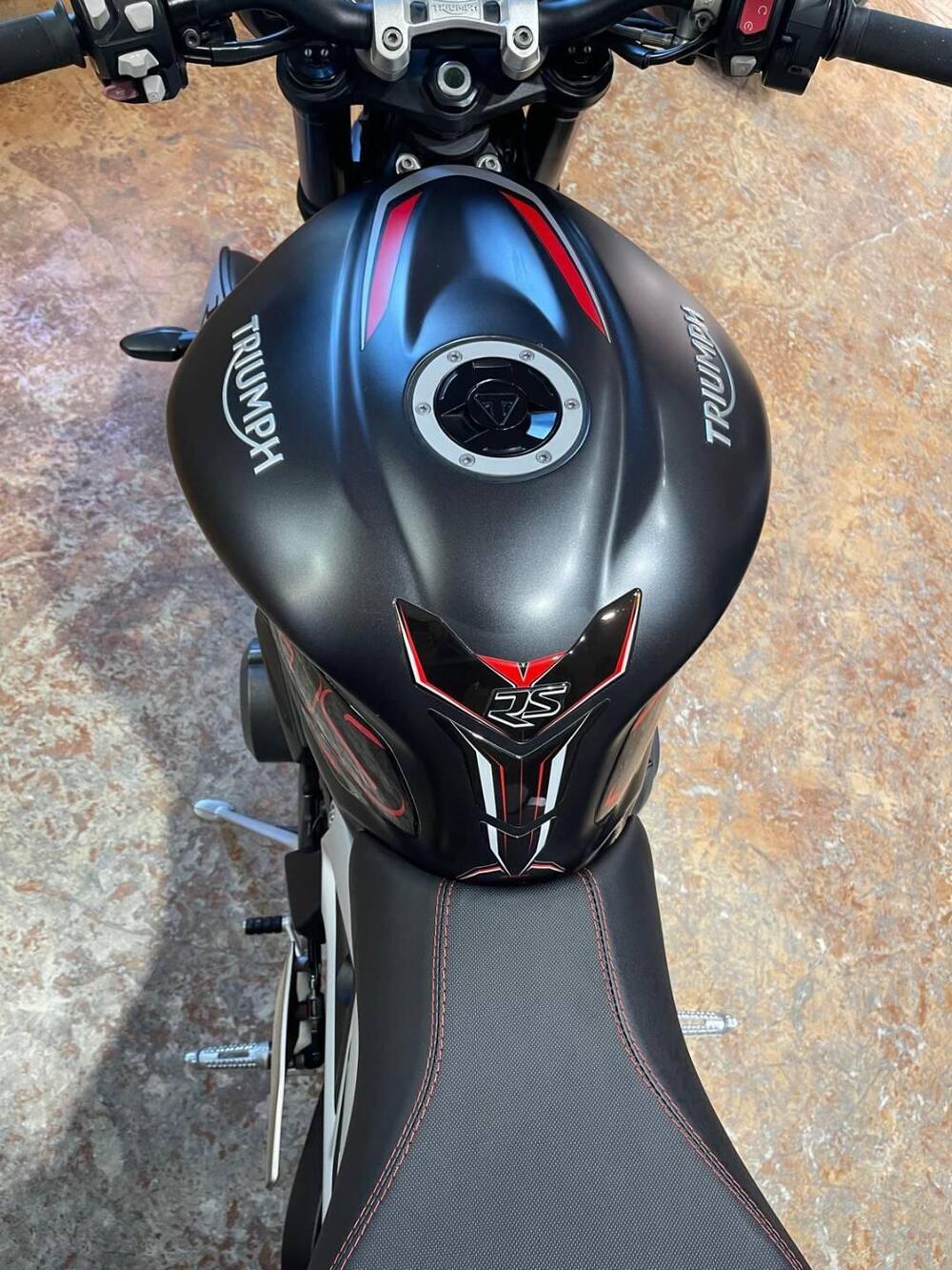 Triumph Street Triple RS (2017 - 19) (15)