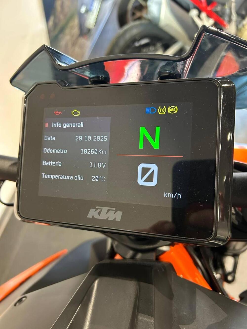 KTM 1290 Super Duke R EVO (2022 - 23) (18)