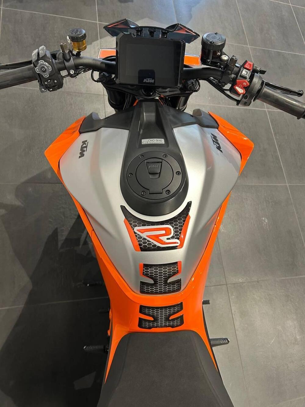 KTM 1290 Super Duke R EVO (2022 - 23) (9)