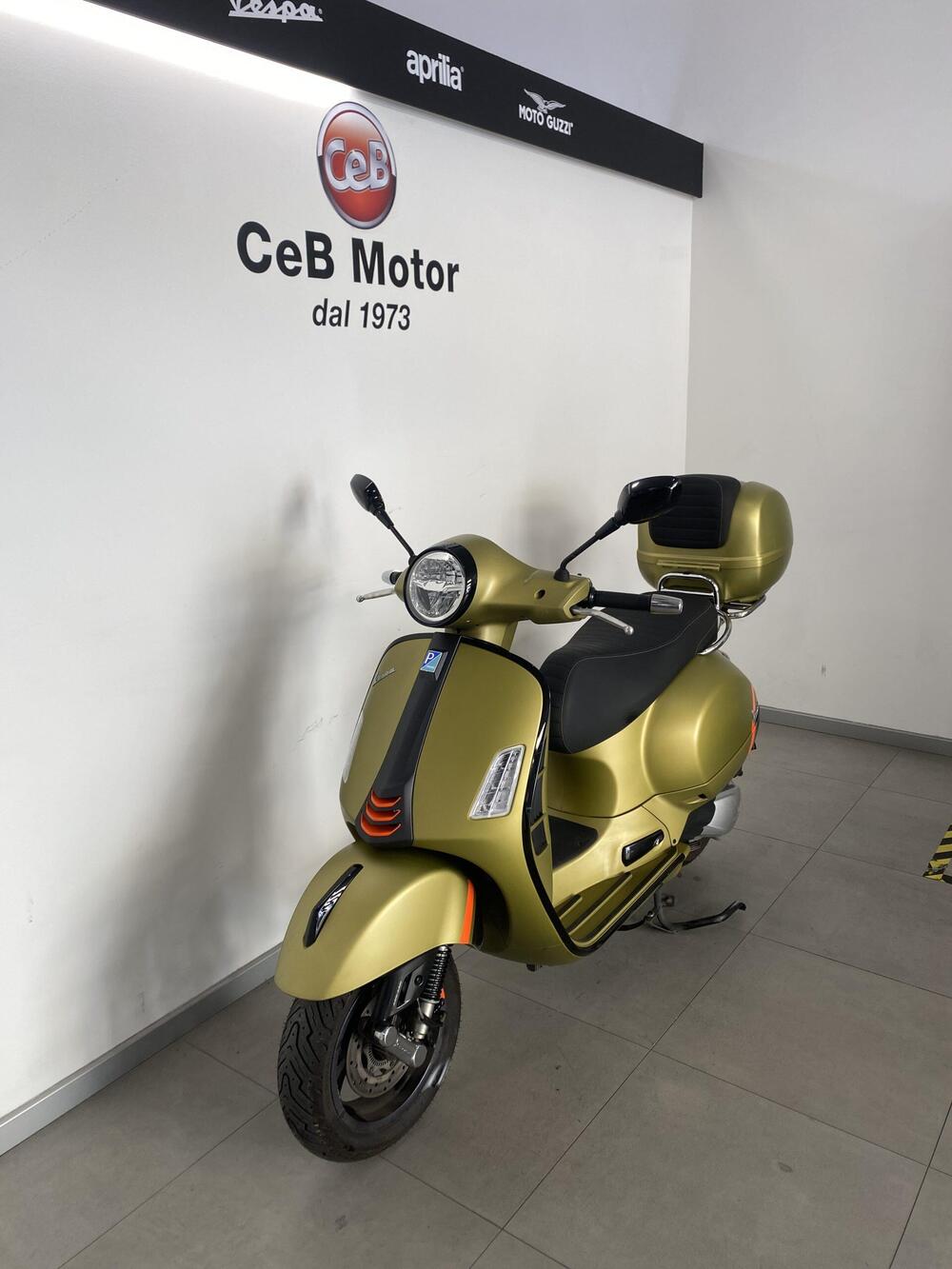 Vespa GTS 300 Super Sport Hpe (2021 - 22) (6)