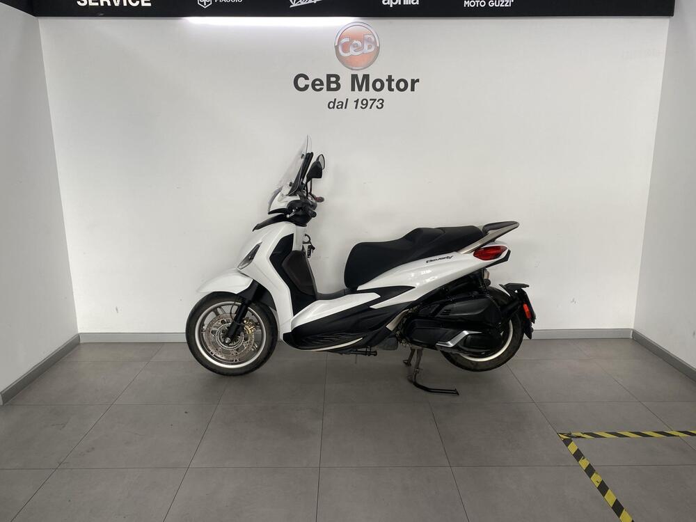 Piaggio Beverly 400 ABS-ASR (2021 - 24) (5)