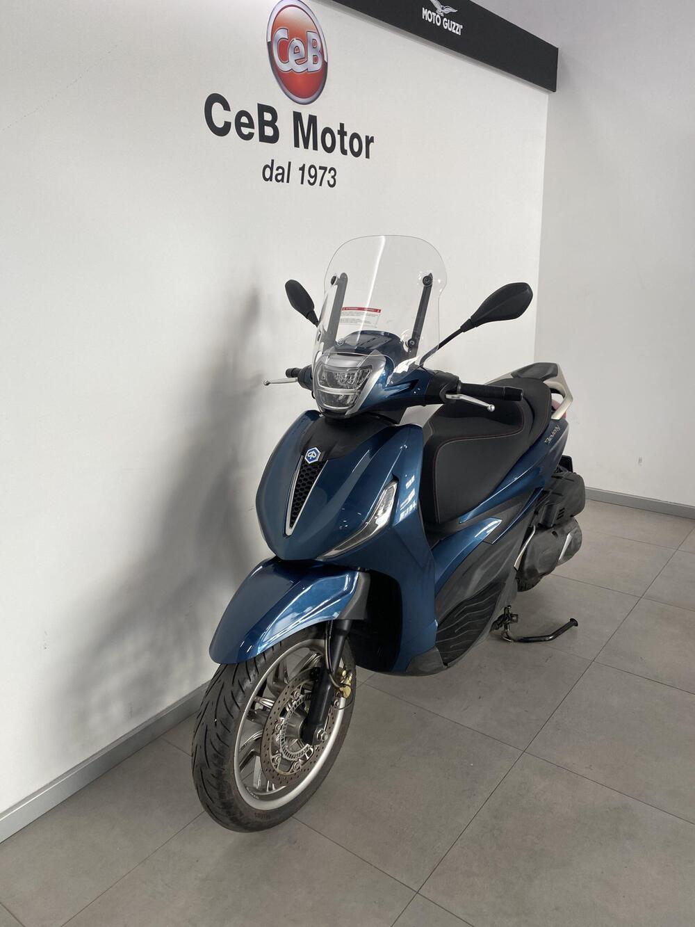 Piaggio Beverly 400 ABS-ASR (2021 - 24) (4)