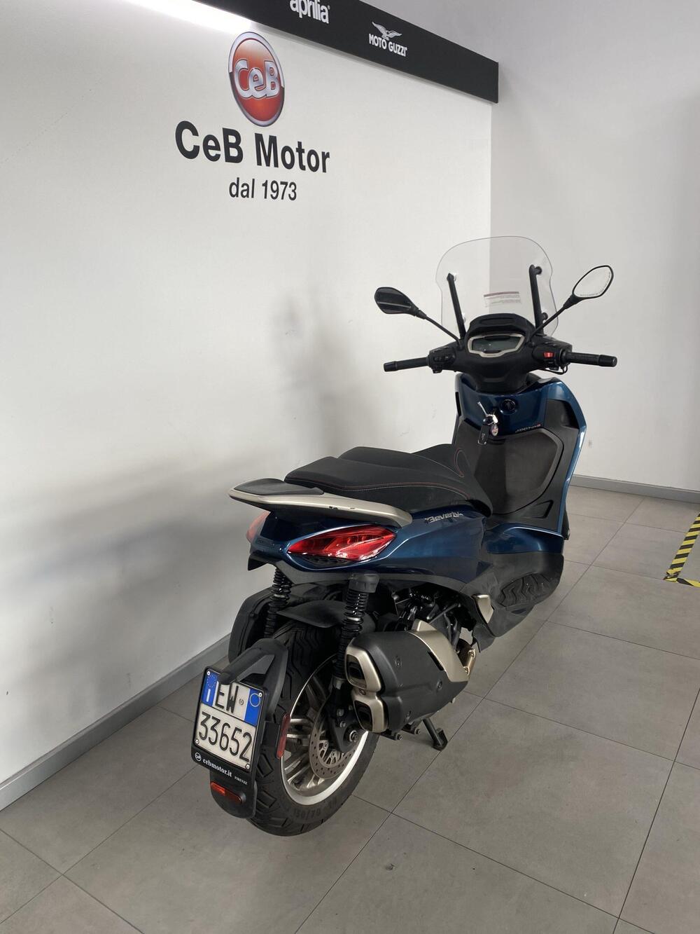 Piaggio Beverly 400 ABS-ASR (2021 - 24) (7)