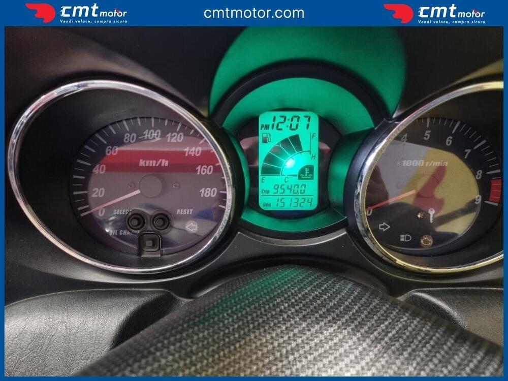 Yamaha Majesty 400 (2004 - 08) (6)