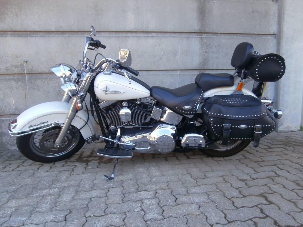 Harley-Davidson 1450 Heritage Classic (1999 - 02) - FLSTC (8)