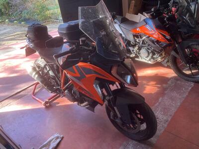 KTM 1290 Super Duke GT (2022 - 25) usata