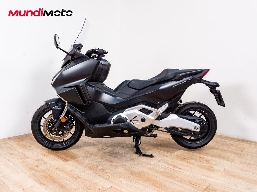Honda Forza 750 DCT (2021 - 24) (6)