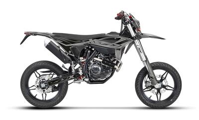 Betamotor RR 125 4T Motard T - X Special Edition (2025) nuova
