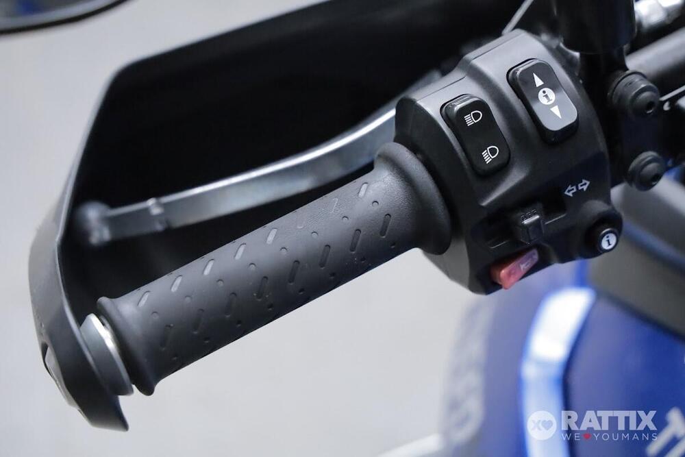 Triumph Tiger 800 XRx (2015 - 17) (10)