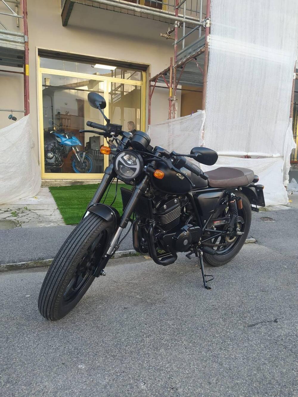 Archive Motorcycle AM 70 250 Cafe Racer (2022 - 24) (5)