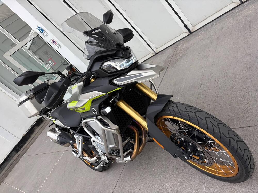 Voge Valico 900DSX (2024 - 26) (2)