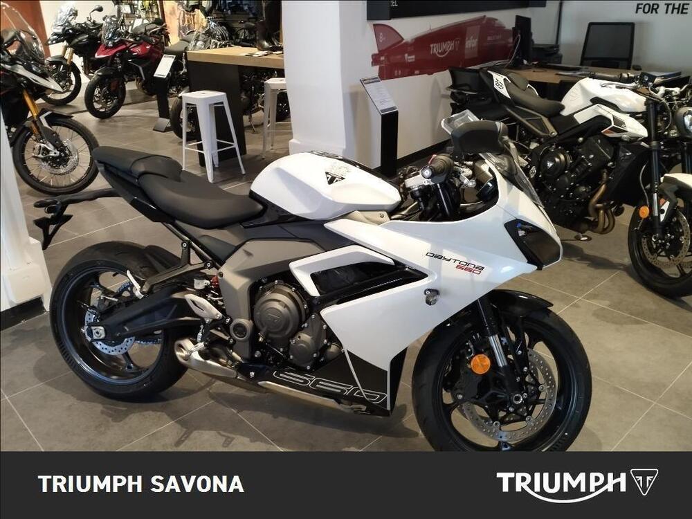 Triumph Daytona 660 (2024 - 26)