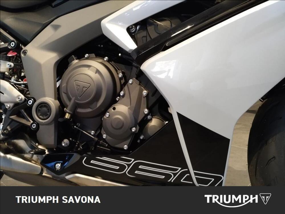 Triumph Daytona 660 (2024 - 26) (3)