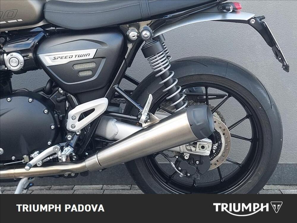 Triumph Speed Twin 1200 (2021 - 24) (7)