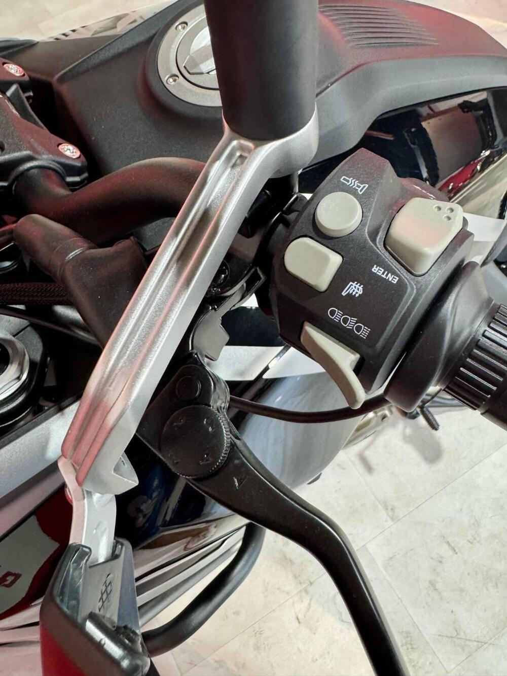 QJ Motor SRT 600 SX (2024 - 26) (2)