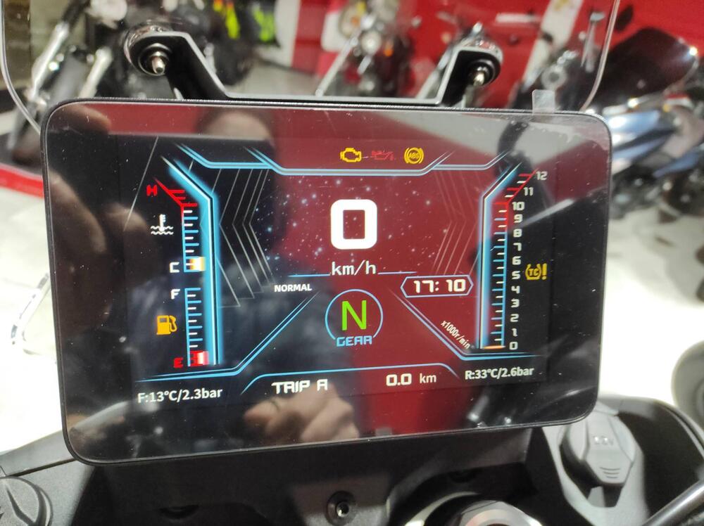 QJ Motor SRT 600 SX (2024 - 26) (10)