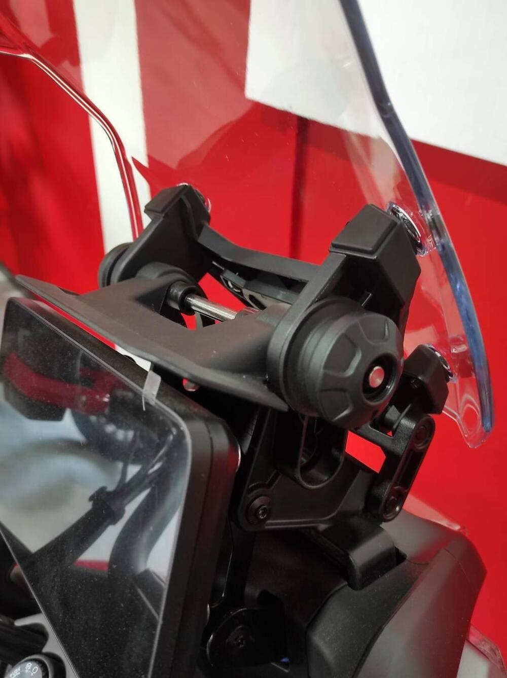 QJ Motor SVT 650 X (2025 - 26) (11)