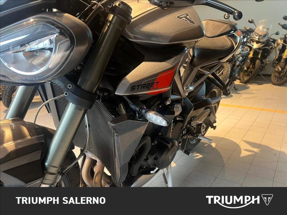 Triumph Street Triple 765 RS (2023 - 26) (4)