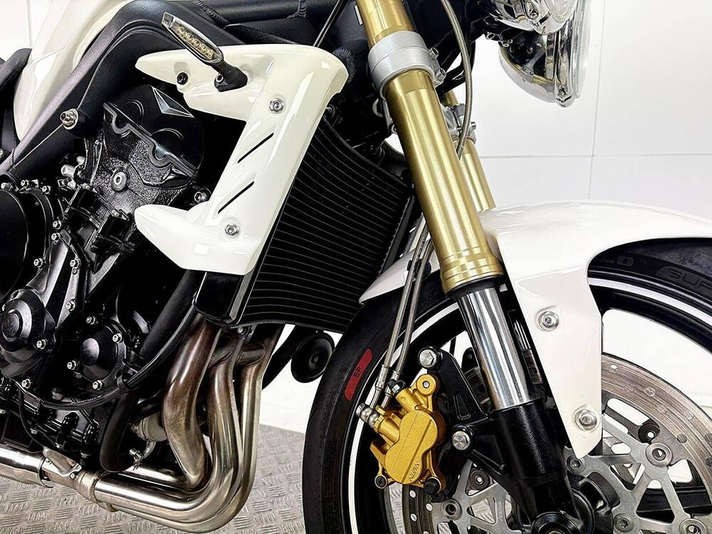 Triumph Street Triple (2007 - 12) (11)