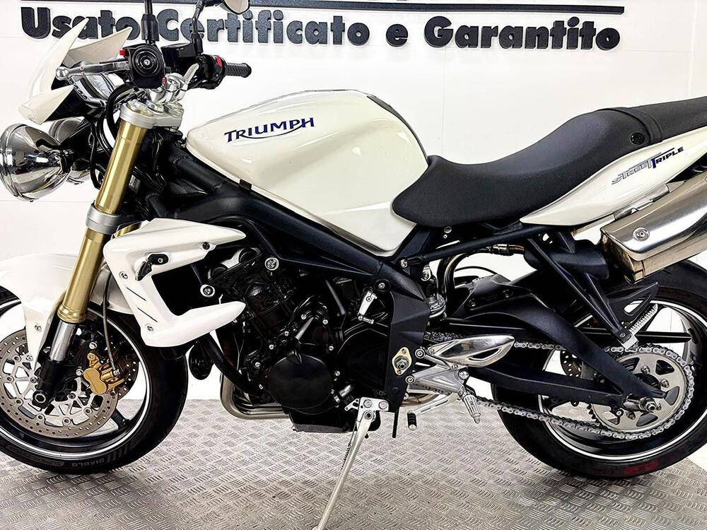 Triumph Street Triple (2007 - 12) (16)