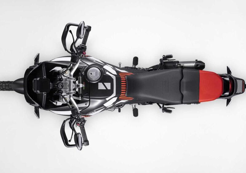 Ducati DesertX DesertX (2022 - 25) (9)