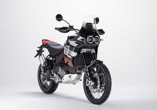 Ducati DesertX (2022 - 25)