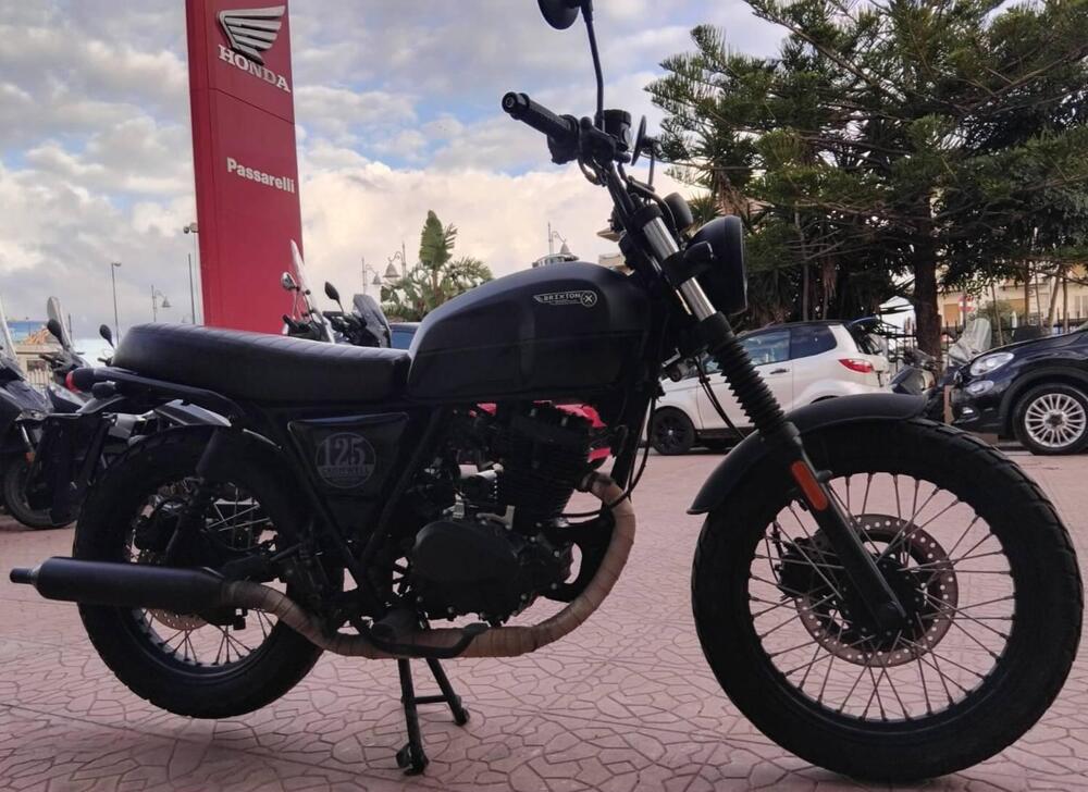Brixton Motorcycles Cromwell 125 ABS (2021 - 26) (4)