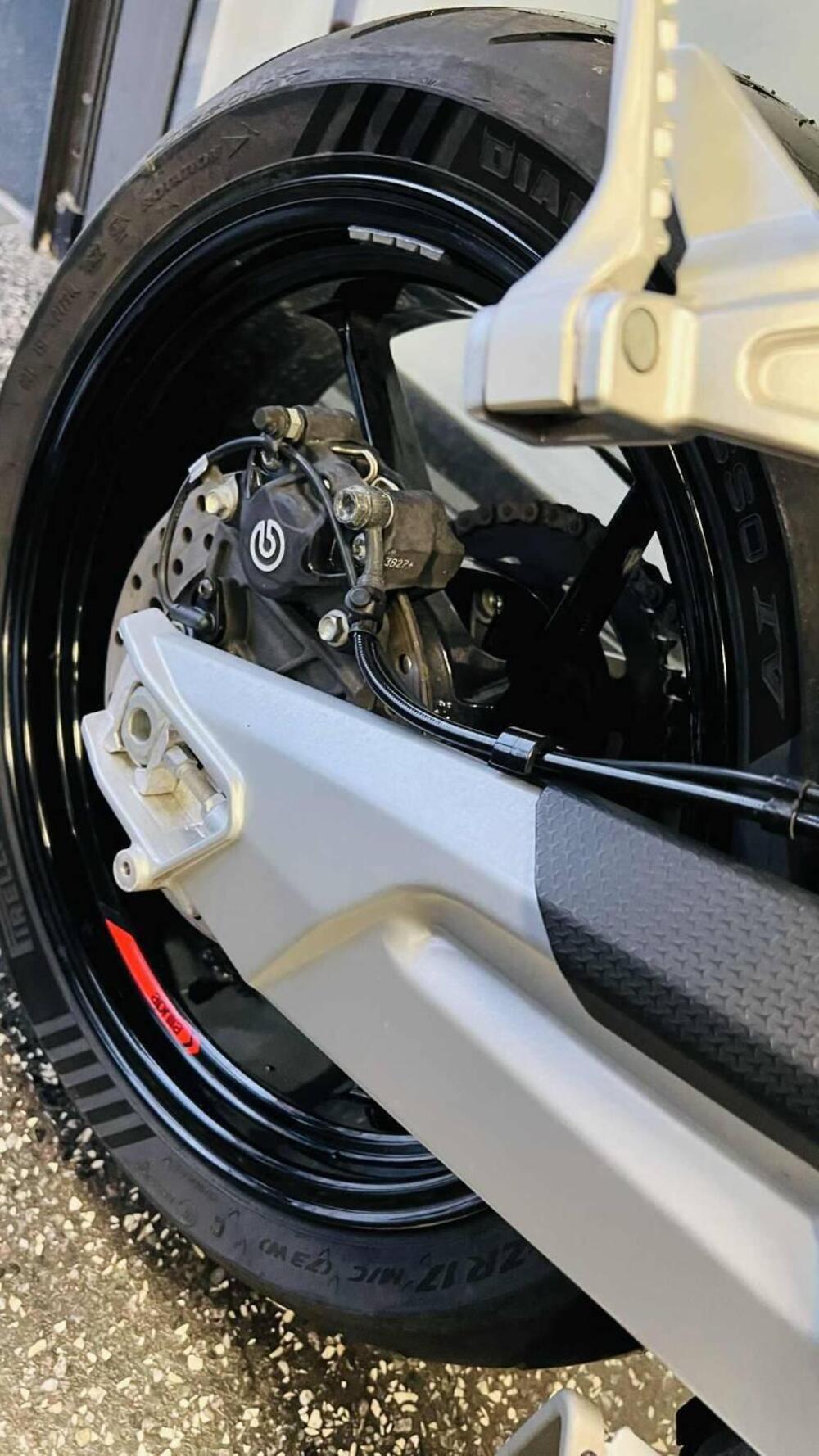 Aprilia Tuono 660 Factory (2022 - 24) (11)