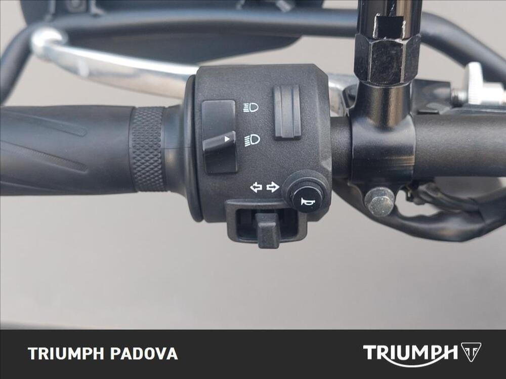 Yamaha XSR 700 ABS (2016 - 20) (12)