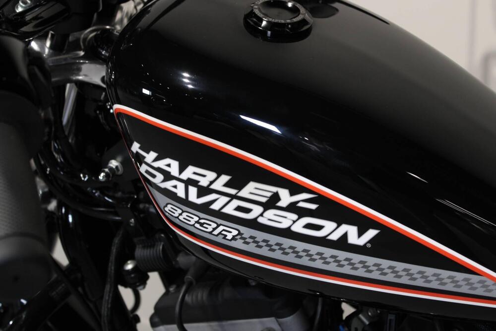 Harley-Davidson 883 R (2006 - 07) - XL 883R (7)