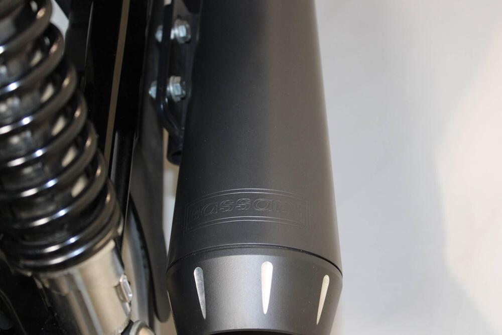 Harley-Davidson 883 R (2006 - 07) - XL 883R (9)