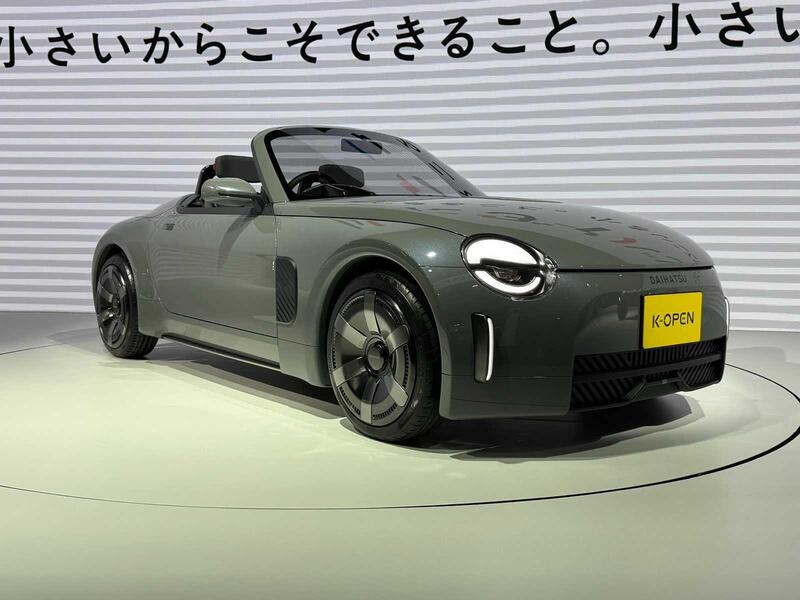 Torna la spider da sogno (in miniatura): la Daihatsu K-Open &egrave; termica, leggera e a trazione posteriore