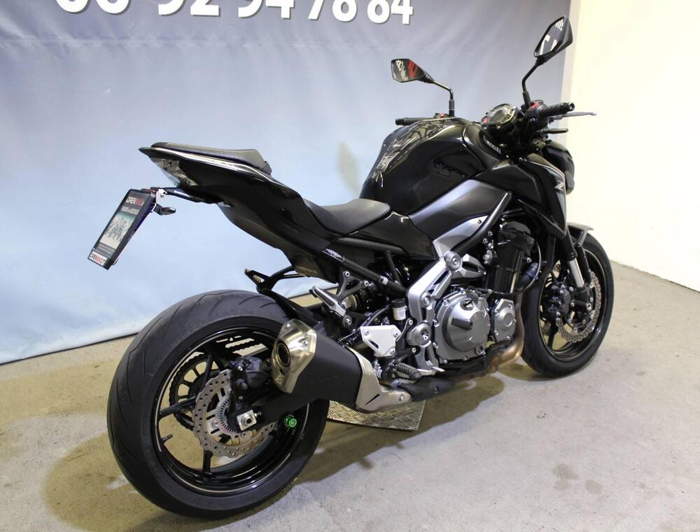 Kawasaki Z 900 (2017 - 18) (4)