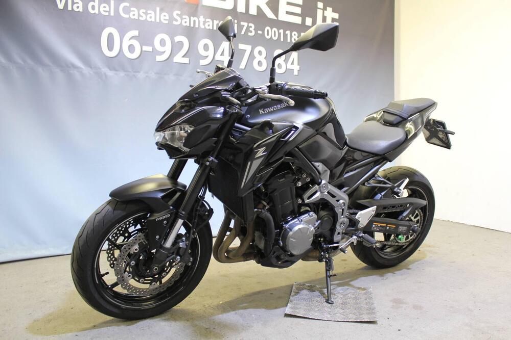 Kawasaki Z 900 (2017 - 18) (12)