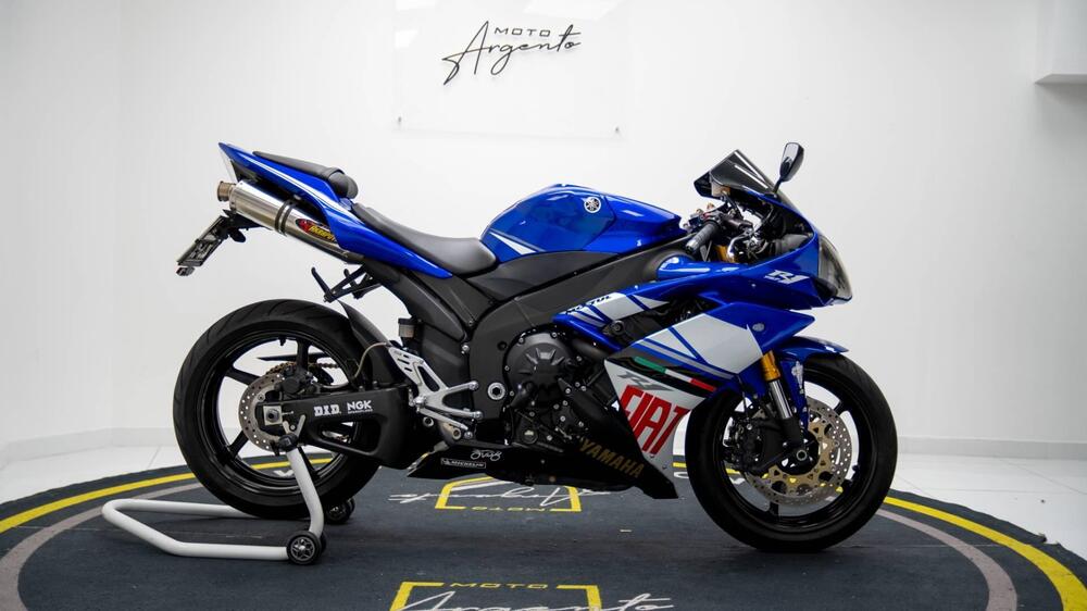 Yamaha YZF R1 (2009 - 11) (3)