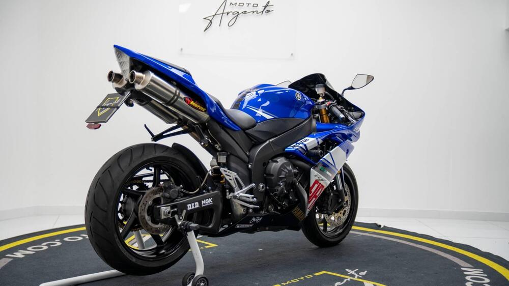 Yamaha YZF R1 (2009 - 11) (4)