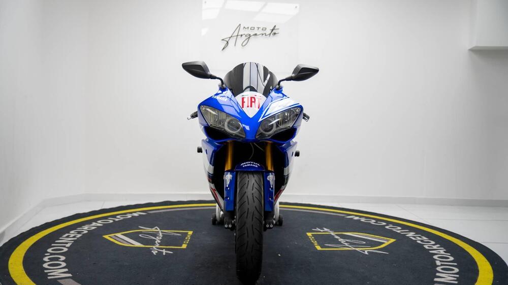 Yamaha YZF R1 (2009 - 11) (9)