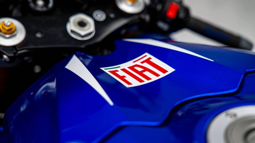 Yamaha YZF R1 (2009 - 11) (10)