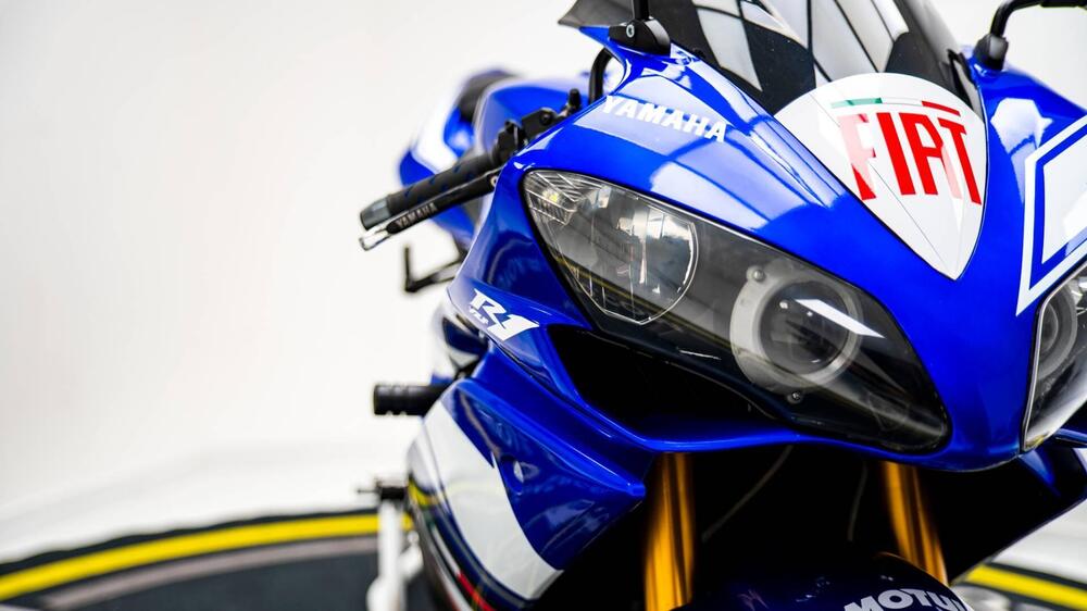 Yamaha YZF R1 (2009 - 11) (13)