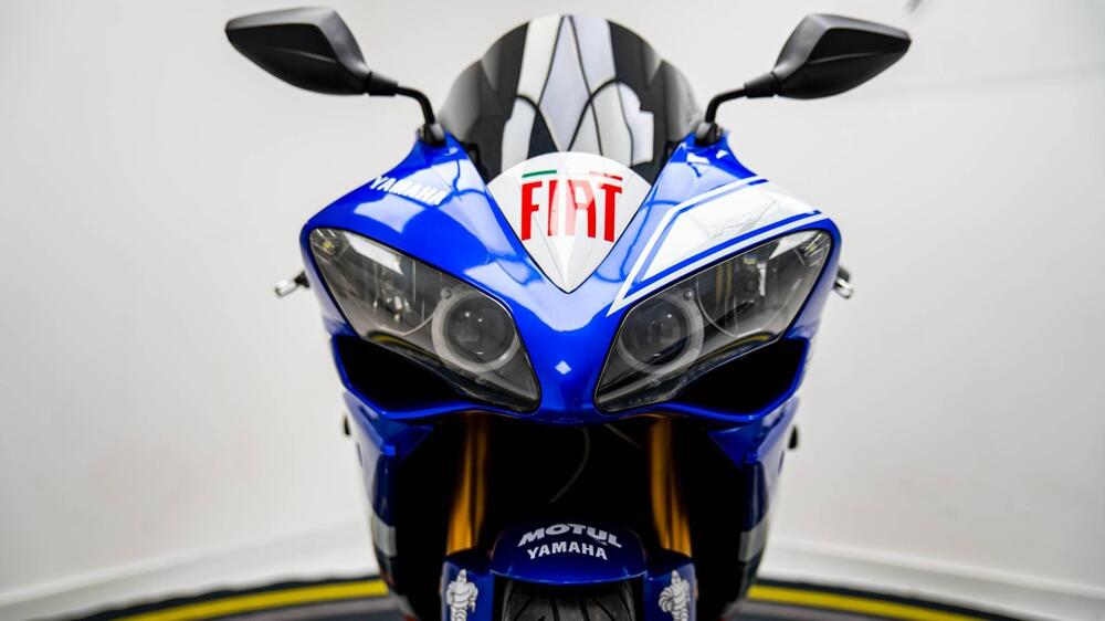 Yamaha YZF R1 (2009 - 11) (14)