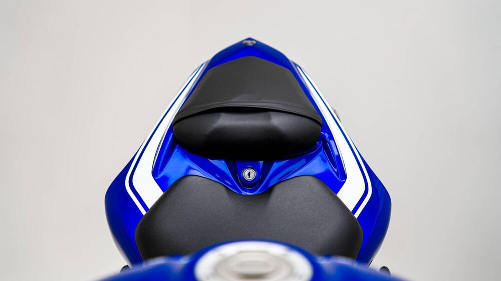 Yamaha YZF R1 (2009 - 11) (17)