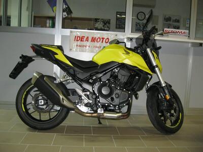 Honda CB 750 Hornet (2023 - 24) usata