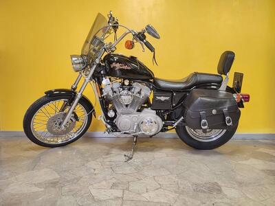 Harley-Davidson 883 Custom (2001 - 05) - XL 53C usata