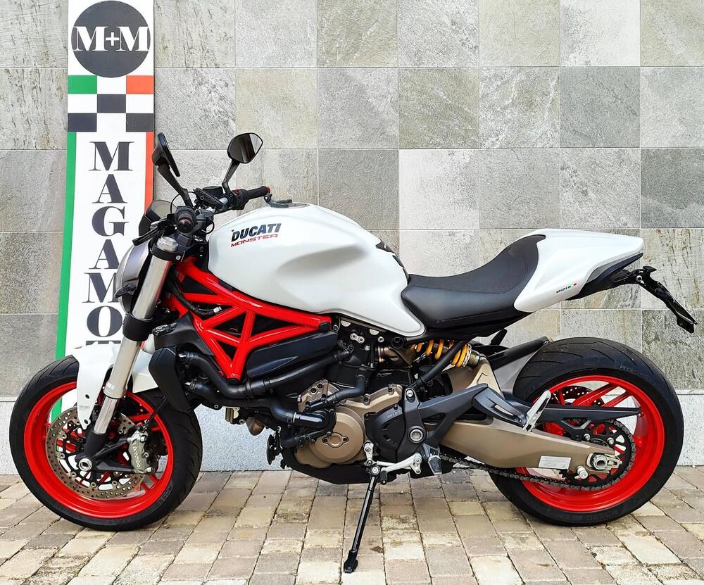 Ducati Monster 821 ABS (2014 - 17) (2)