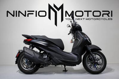 Piaggio Beverly 400 S (2025) usata